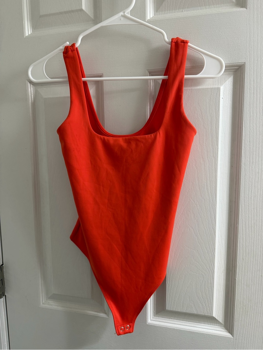 Good American Thong Red Scoop Neck Bodysuit Small S